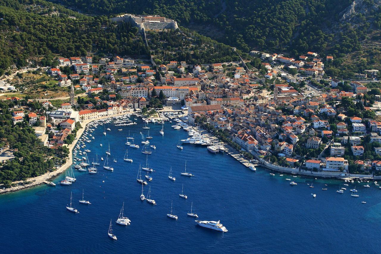 Hotel Sirena Hvar Hvar Town Exteriör bild